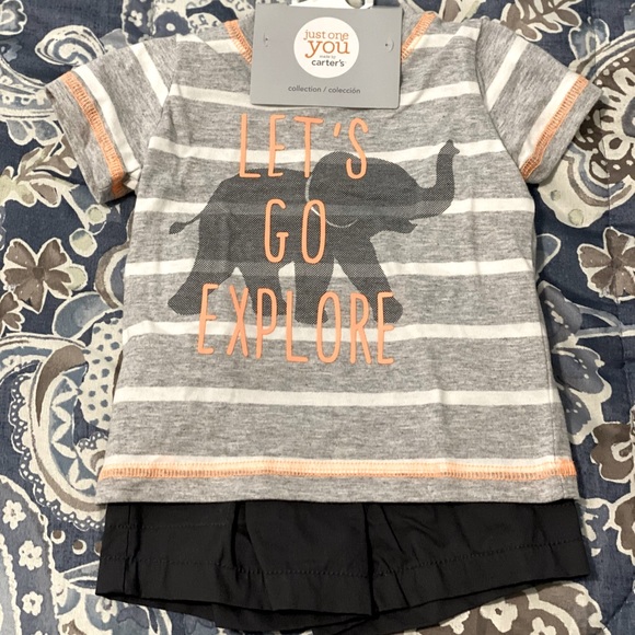 **BRAND NEW** With Tags 6 Month Baby Outfits - Picture 3 of 4